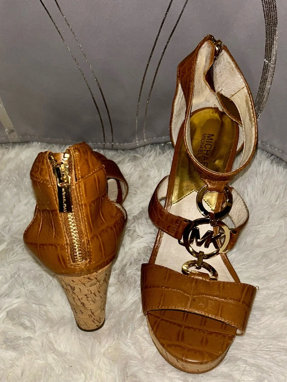 Gorgeous MICHAEL Michael Kors Brown Leather Logo-Detail Wedge-Heels
